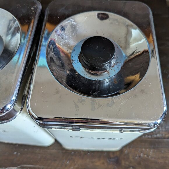 Vintage 1950s Rustic Farmhouse Canister Set of 3 Queen Line by AR Lite MCM - Picture 5 of 13